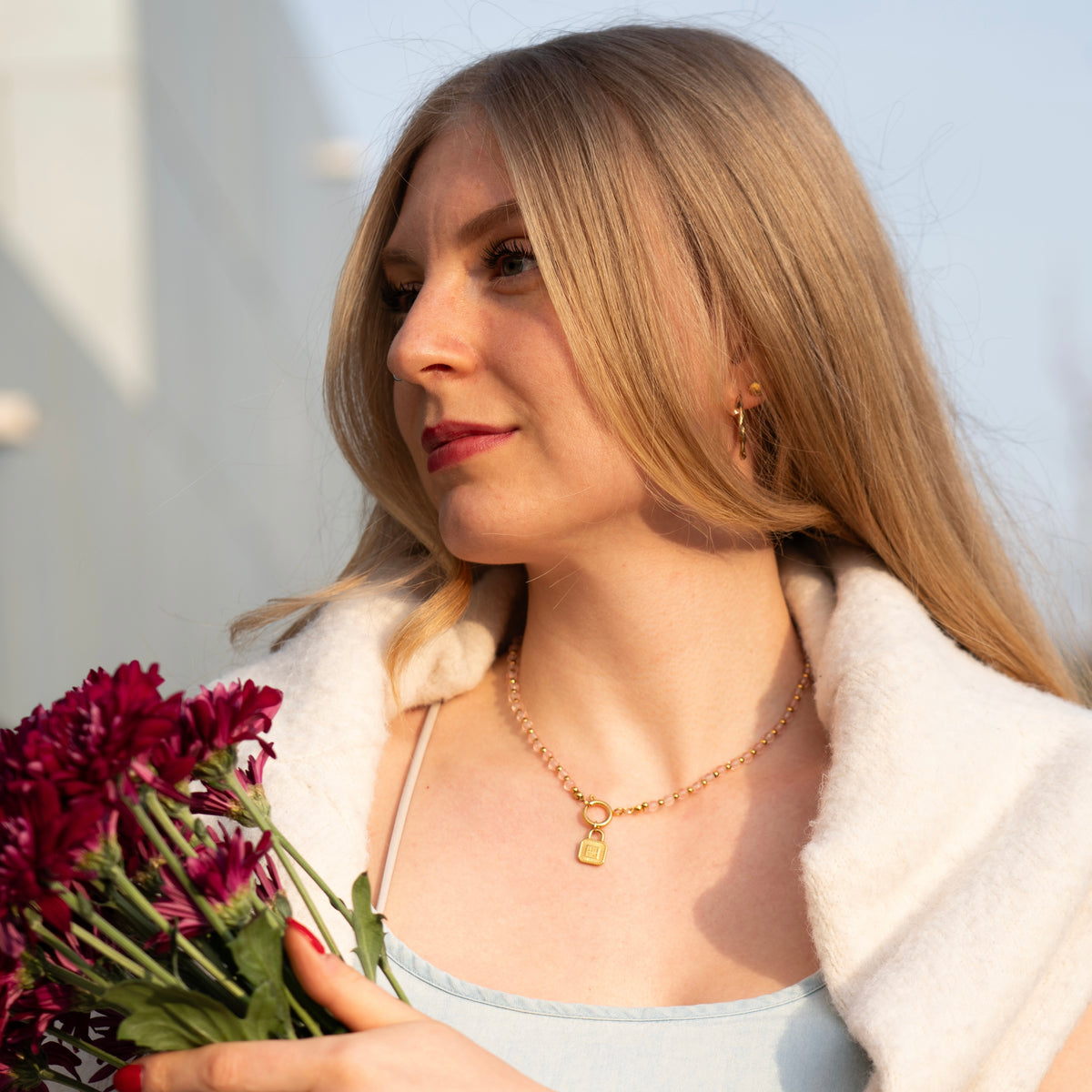Blush Necklace Gold